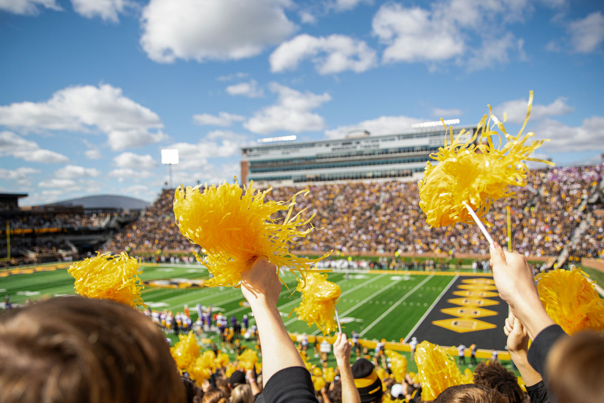 10 College Towns for Football Getaways