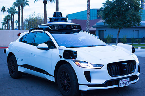 Autonomous Vehicles: Safety Benefits & Top US AV Companies | AAA Public ...