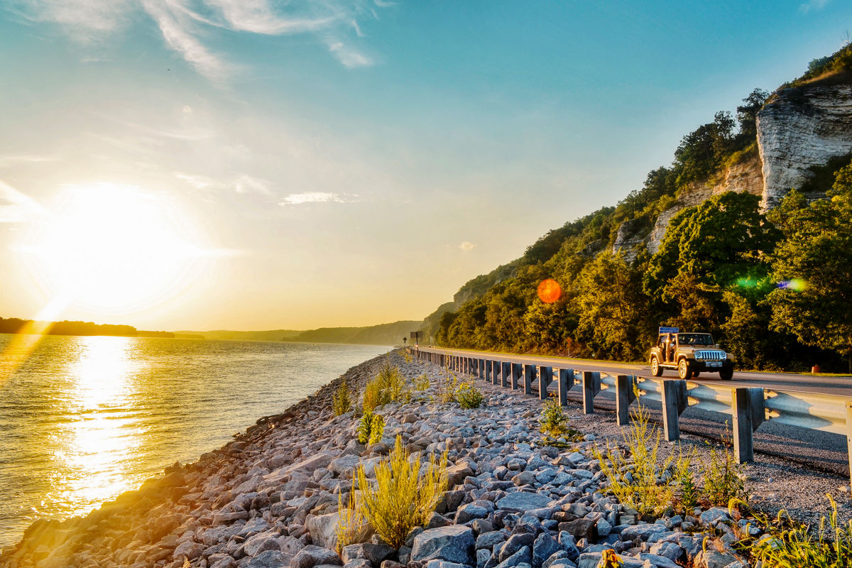 10 Scenic Byways in the Midwest and South You Should Drive