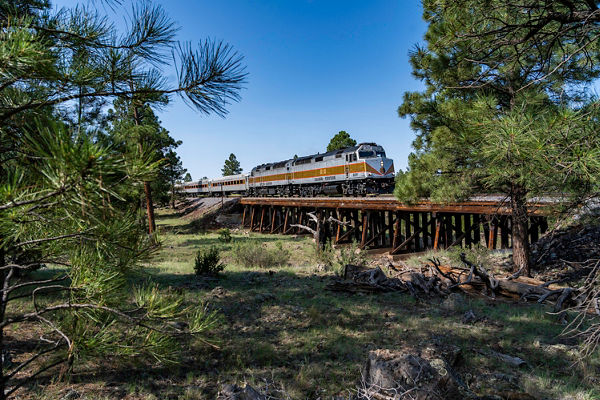 Rails to the Rim Grand Canyon Railway